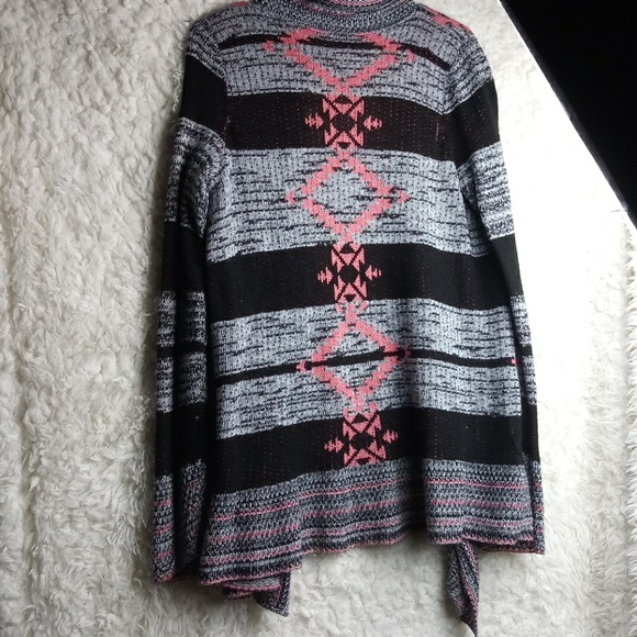 Sweater - Picture 2 of 2